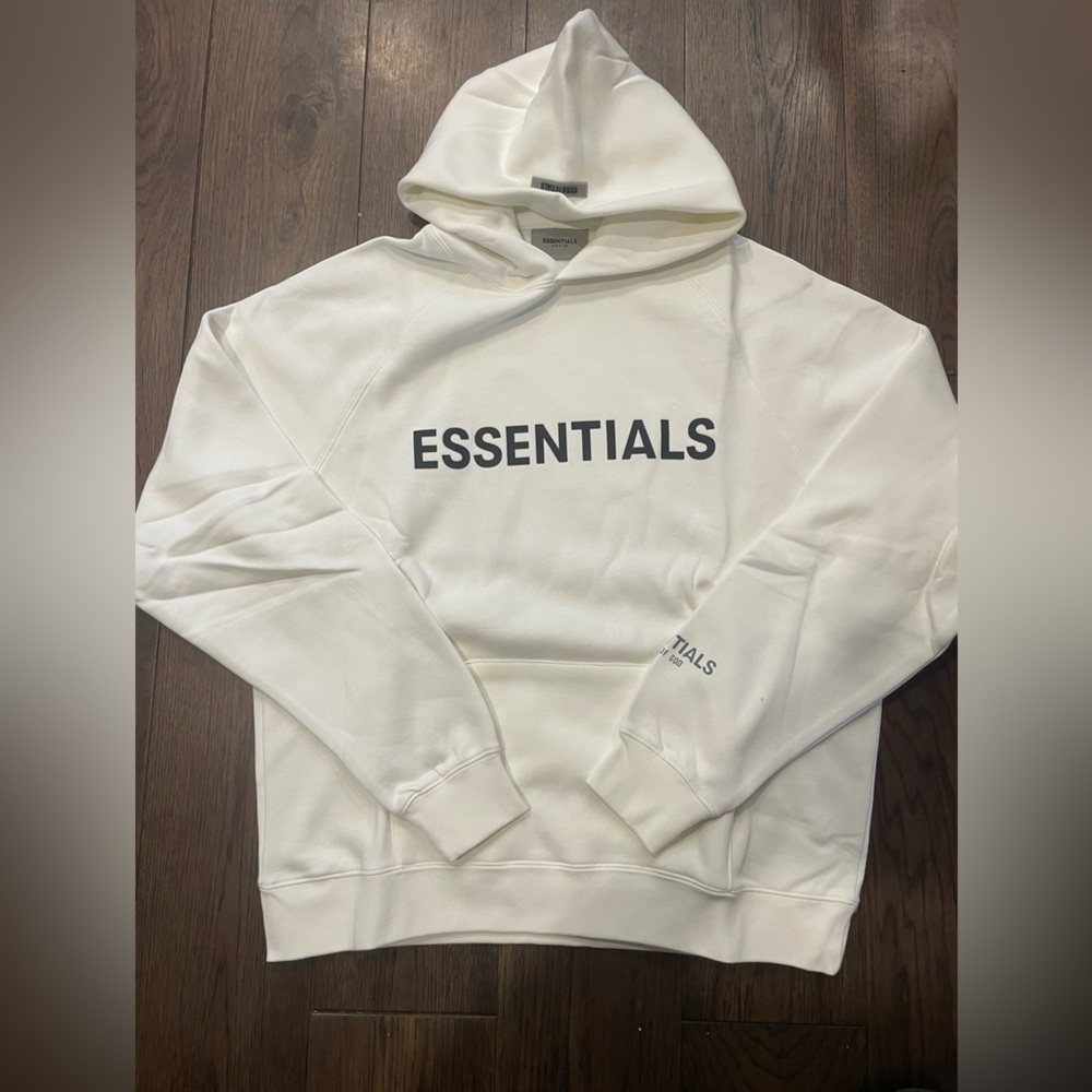 Fear of god Essentials white season 2020